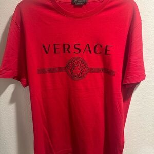 Versace  t-shirt 